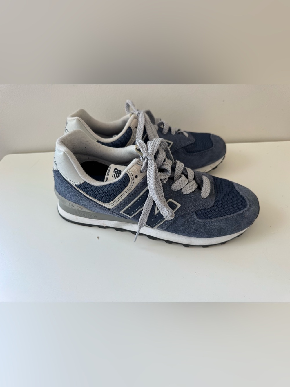 New Balance 574 Classic Sz 7.5 Womens Blue Sneakers Running Shoes EU 38 - Picture 4 of 11